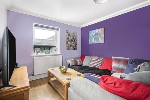 2 bedroom apartment for sale, Chertsey, Surrey KT16