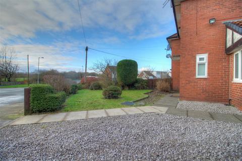 30 Garside Hey Road, Bury, BL8 1HZ