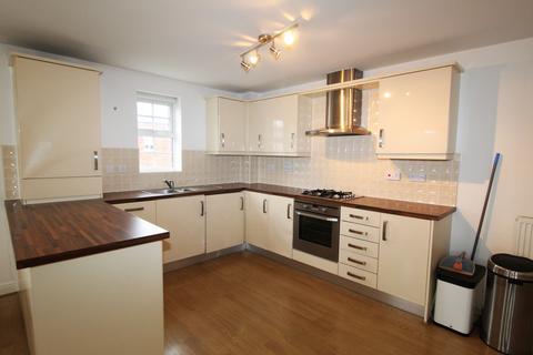 2 bedroom flat to rent, Clement Road, Preston PR2