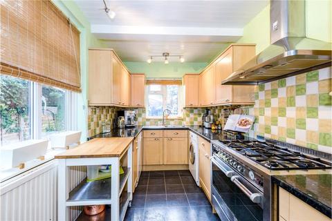 40 Feering Hill, Feering, Colchester, CO5 9NH