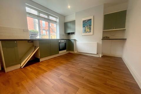 3 bedroom terraced house to rent, Charles Street, Horsforth, Leeds, West Yorkshire, LS18