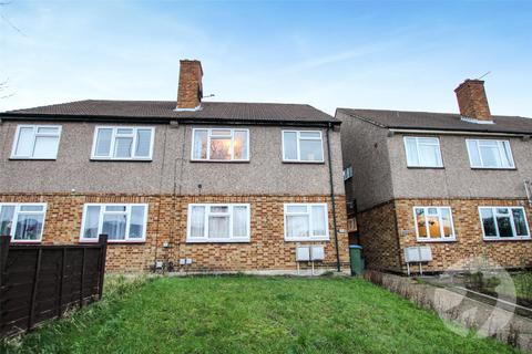 2 bedroom maisonette for sale, Westmount Road, London, SE9