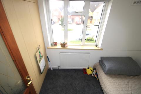 107 Avon Road, Upminster, RM14 1RG