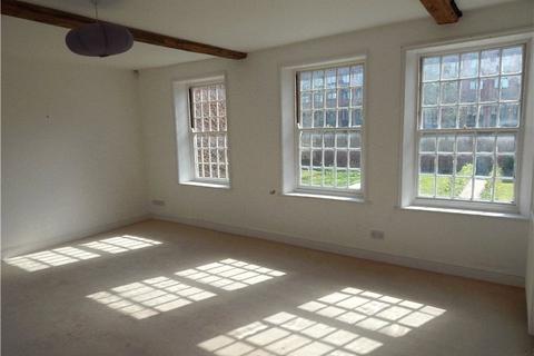 5 bedroom terraced house to rent, Bethel Court, Norwich