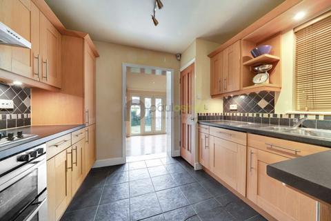 4 bedroom terraced house for sale, Newark Road, South Croydon, CR2 6HR