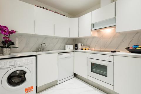 2 bedroom flat to rent, , North End Road, London SW6