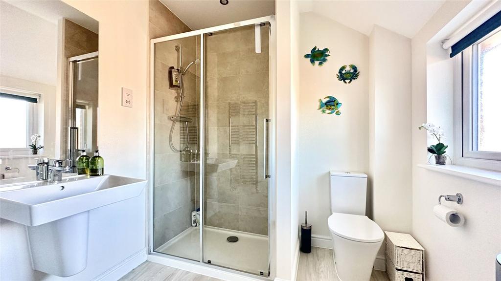 Ensuite Three