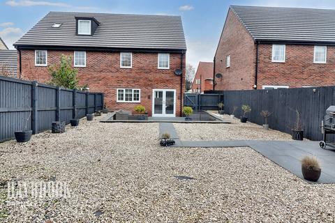 3 bedroom semi-detached house for sale, Park View, Brierley