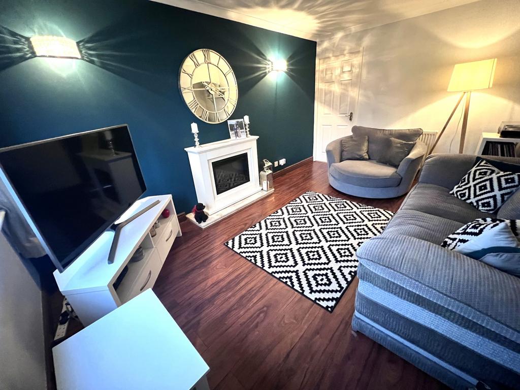 Rosewood Drive, Willenhall 2 bed townhouse for sale £175,000