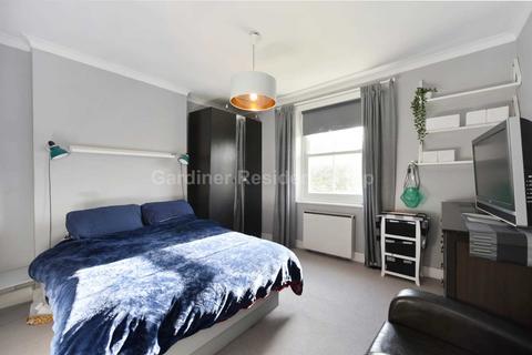 1 bedroom flat for sale, Gordon Road, London