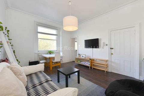 1 bedroom flat for sale, Gordon Road, London