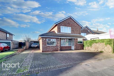 3 bedroom detached house for sale, Denstone Drive, Alvaston