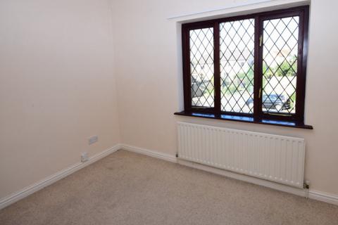 2 bedroom terraced house to rent, Reginald Mews, Douglas, IM2 7AL