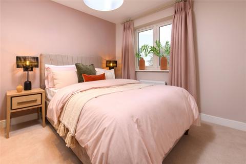 3 bedroom detached house for sale - Lucas Gardens, Dog Kennel Lane, Solihull, West Midlands, B90