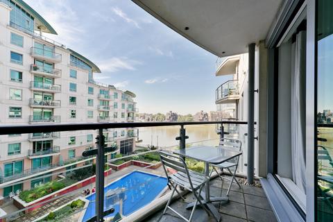 1 bedroom flat to rent, St. George Wharf, London SW8