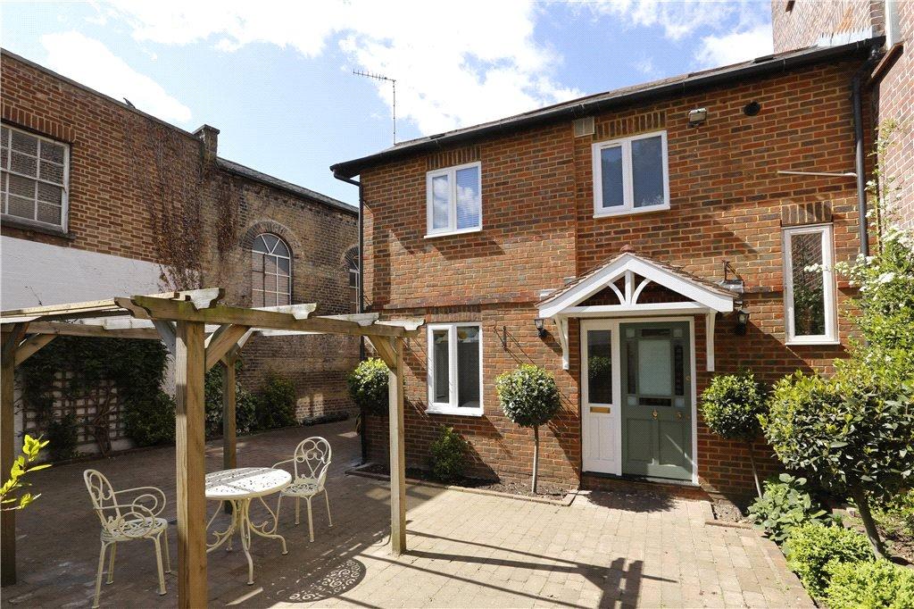 Denmark Road, Wimbledon Village, SW19 3 bed semidetached house for