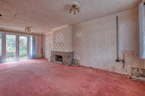 16 Bilberry Drive, Rednal, Birmingham, B45 9QY