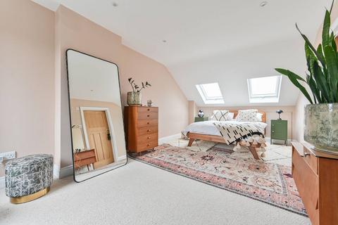 6 bedroom semi-detached house for sale, Hainthorpe Road, West Norwood, London, SE27