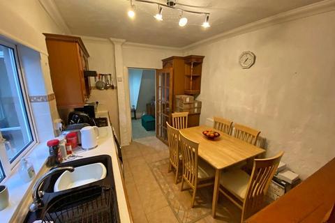 48 Walters Road, Neath, SA11 2DW