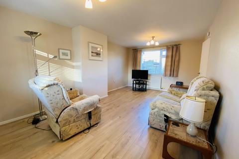 30 Golf Avenue, Dumfries, DG2 9EW