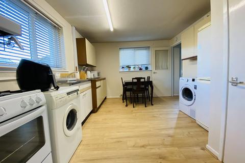 30 Golf Avenue, Dumfries, DG2 9EW