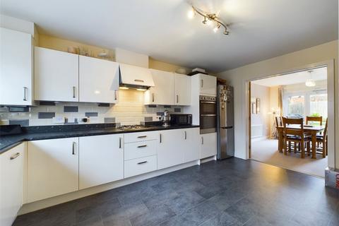 4 bedroom detached house for sale, Lawnspool Drive, Kempsey, Worcester, Worcestershire, WR5