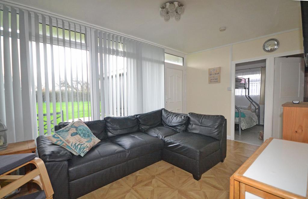 Granada, Selsey Country Club, PO20 2 bed apartment for sale £40,000
