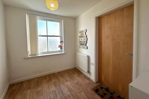 2 bedroom apartment to rent, St Vincent Road, Southsea Part Furnished