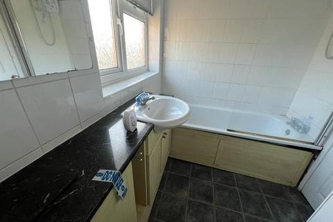 1 bedroom apartment for sale, Clee Hill Drive, Wolverhampton, West Midlands, WV3
