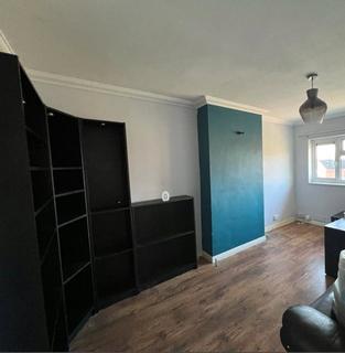 1 bedroom apartment for sale, Clee Hill Drive, Wolverhampton, West Midlands, WV3
