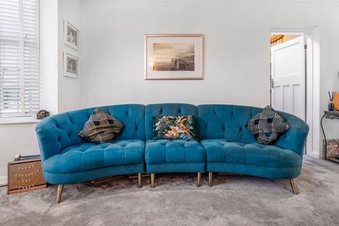 25 Reservoir Road, Solihull, B92 8BA
