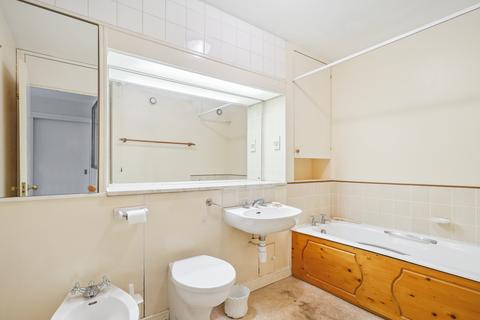 3 bedroom flat for sale, Crown Reach, 145 Grosvenor Road, London, SW1V