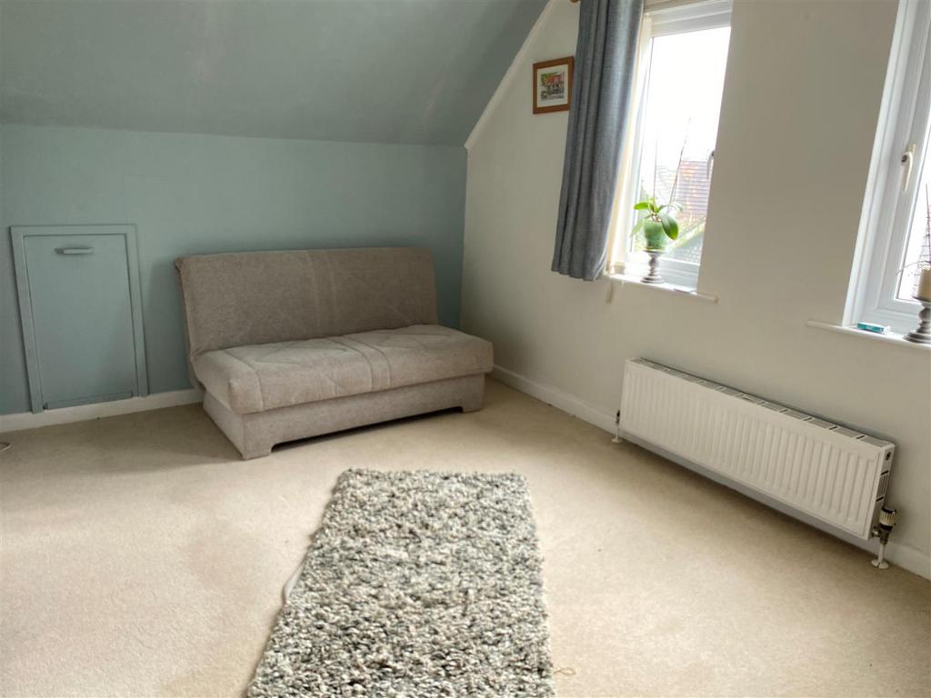 Bedroom 1.1.jpg