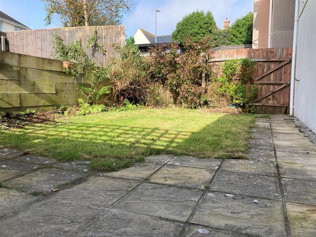 Garden 1.jpg