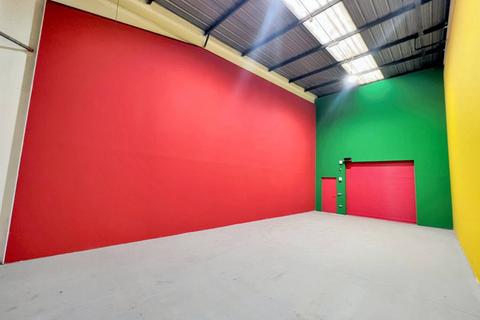 Warehouse to rent, Adams Road, Maryport CA14