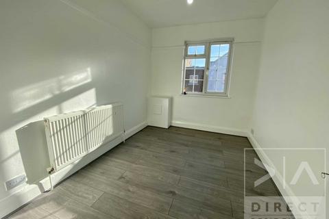 1 bedroom apartment to rent, Upper High Street, Epsom KT17