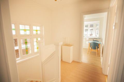 1 bedroom apartment to rent - Southdown Avenue, London, W7