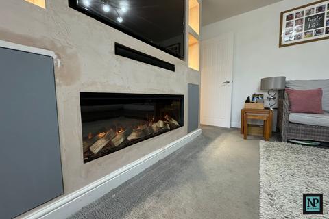 73 Briar, Tamworth, B77 4DY