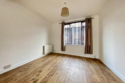 15 Ebrington Road, Exeter, EX2 8JQ