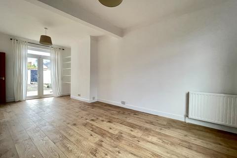 15 Ebrington Road, Exeter, EX2 8JQ