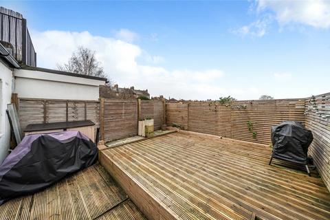 21b Rutland Walk, London, SE6 4LG