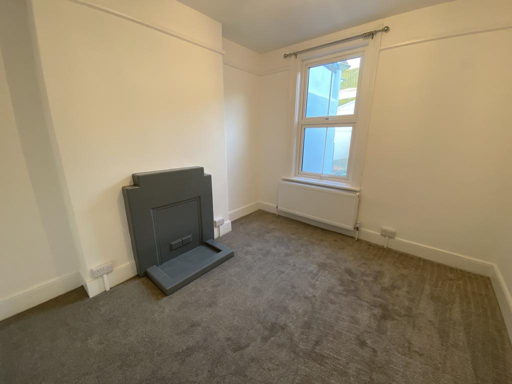Rear Bedroom - 1st Floor