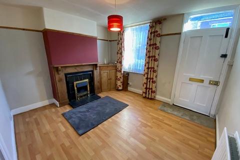 2 bedroom terraced house to rent, Midland Road, Thrapston, NN14