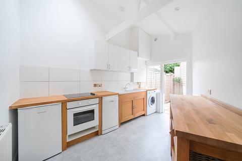 6 Cooper Road, Guildford, GU1 3LY