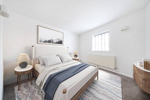 6 Cooper Road, Guildford, GU1 3LY