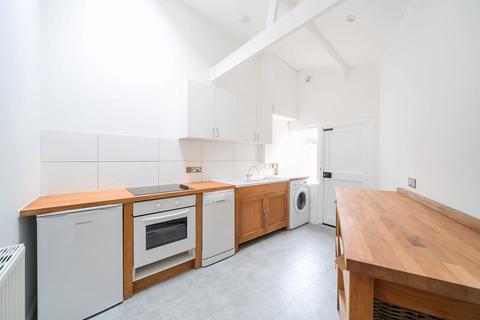 6 Cooper Road, Guildford, GU1 3LY