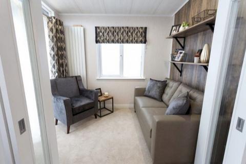 2 bedroom lodge for sale, Poulton Plaiz Leisure Park, , Garstang Rd W FY6