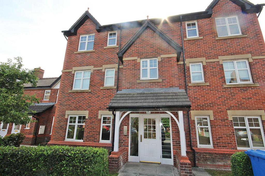 Wellcroft Gardens, Lymm, WA13 1 bed apartment £750 pcm (£173 pw)