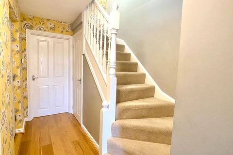 6 bedroom semi-detached house to rent - Newcastle Under Lyme ST5