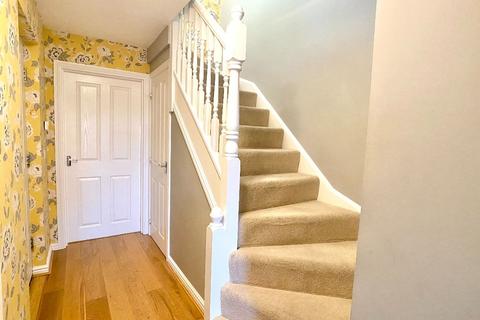 6 bedroom semi-detached house to rent, 37 Galingale View, Newcastle Under Lyme ST5